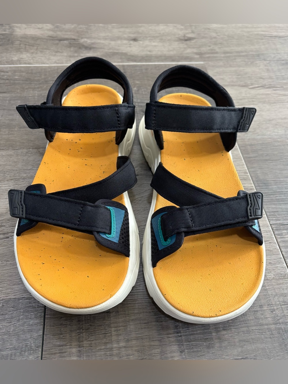 Teva Zymic Womens Chunky Hiking Sport Sandals,in Sunflower/Black, US Size 8, GUC